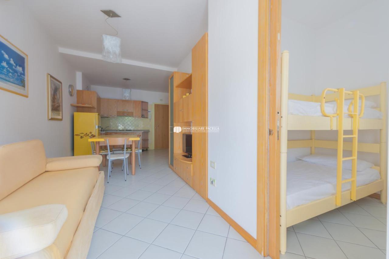 Residence Puerto Del Sol Immobiliare Pacella ليدو دي يسولو المظهر الخارجي الصورة