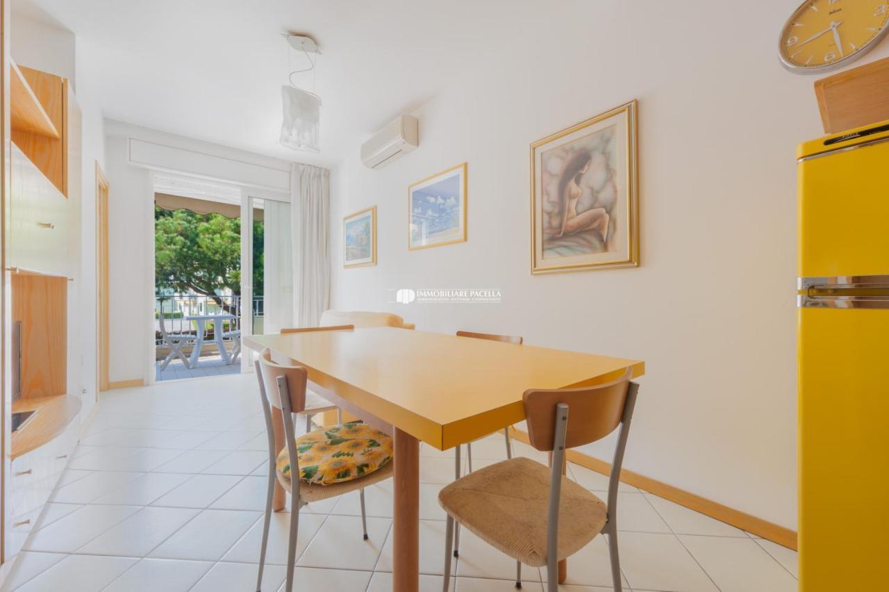 Residence Puerto Del Sol Immobiliare Pacella ليدو دي يسولو المظهر الخارجي الصورة