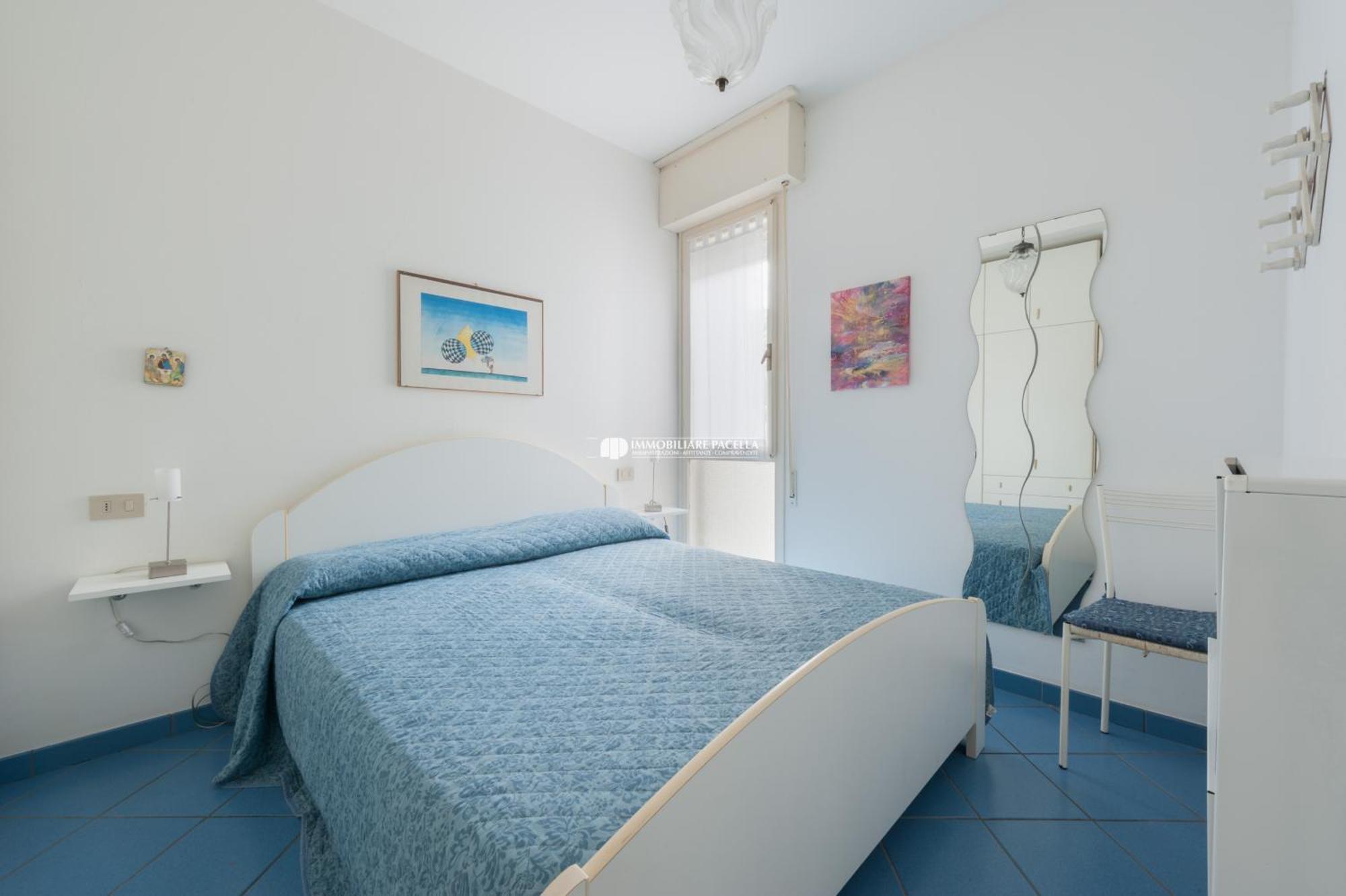 Residence Puerto Del Sol Immobiliare Pacella ليدو دي يسولو المظهر الخارجي الصورة