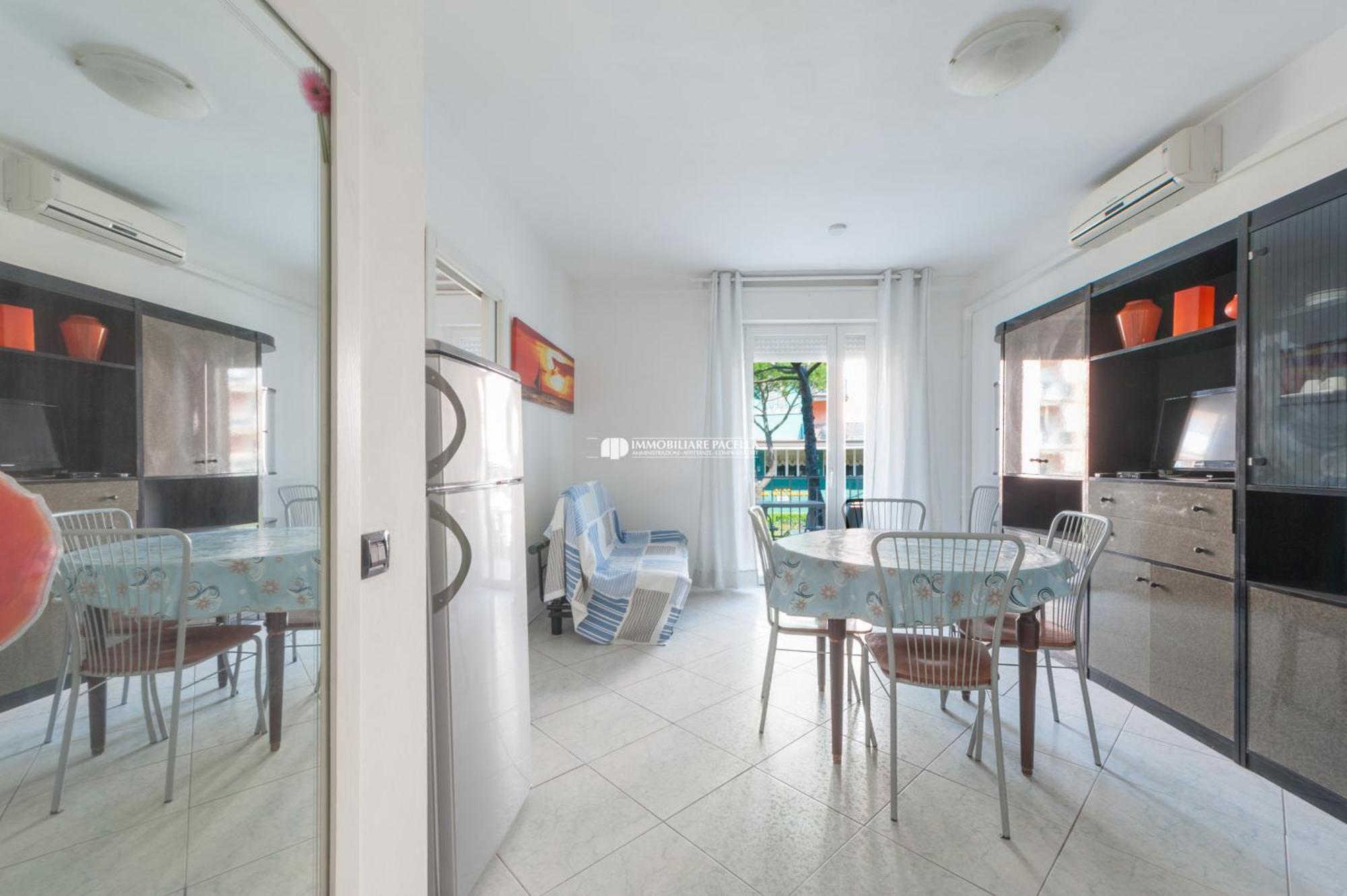 Residence Puerto Del Sol Immobiliare Pacella ليدو دي يسولو المظهر الخارجي الصورة